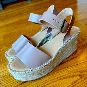 Soludos. Minorca Wedge Platform Sandal. Nude/Pink. Size 7.5